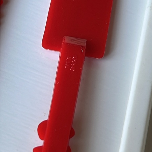 Vintage Las Vegas Hotel Swizzle Sticks - Picture 8 of 10